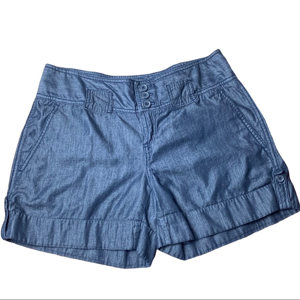 THE LIMITED Drew Fit Chambray Shorts size 8